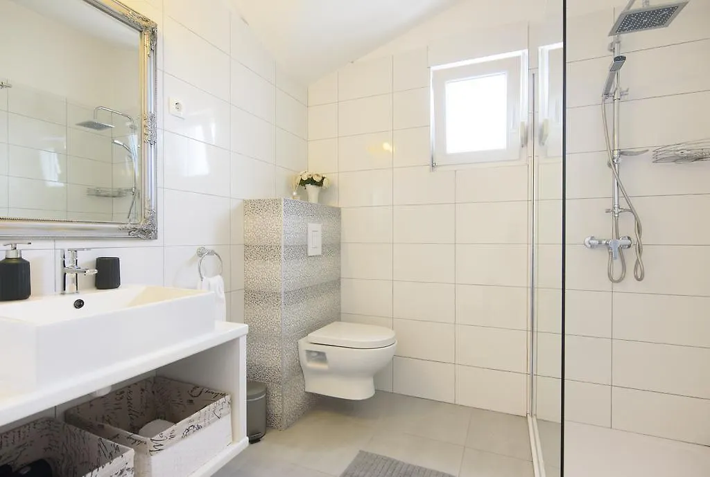 Apartment Mia Бибинье