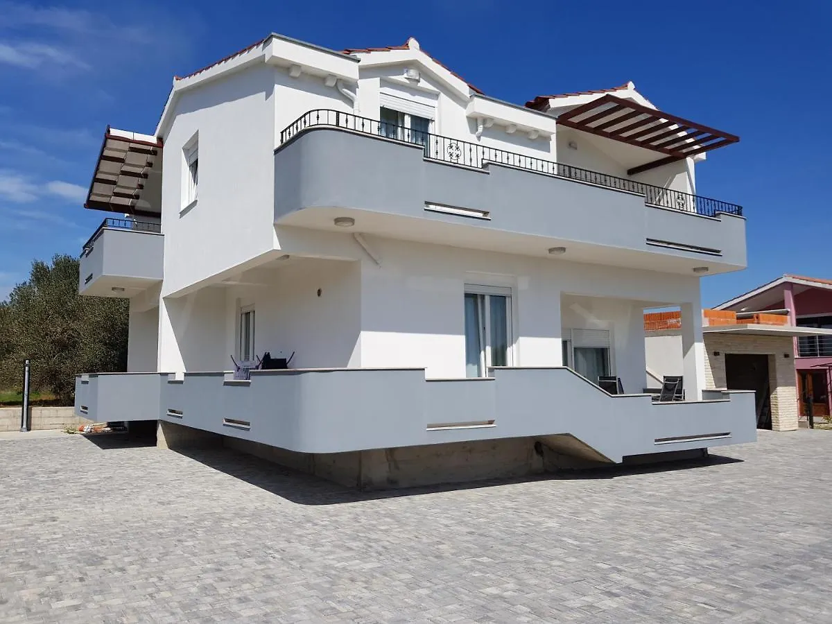 Apartment Mia Бибинье